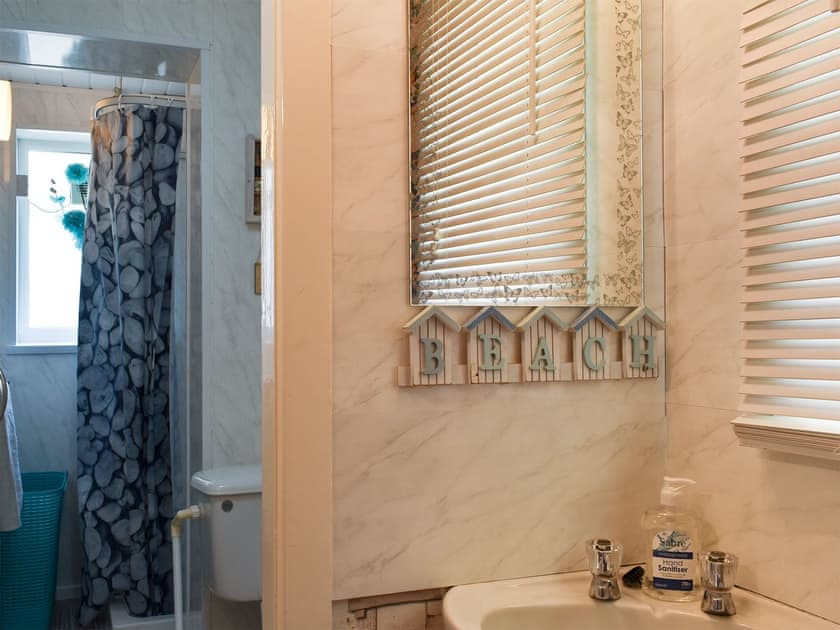 Shower room | Brookfield Cottage, Benllech