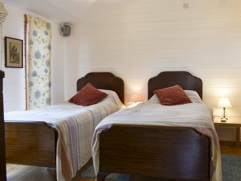Twin bedroom | The Stables Studio, Haydon Bridge