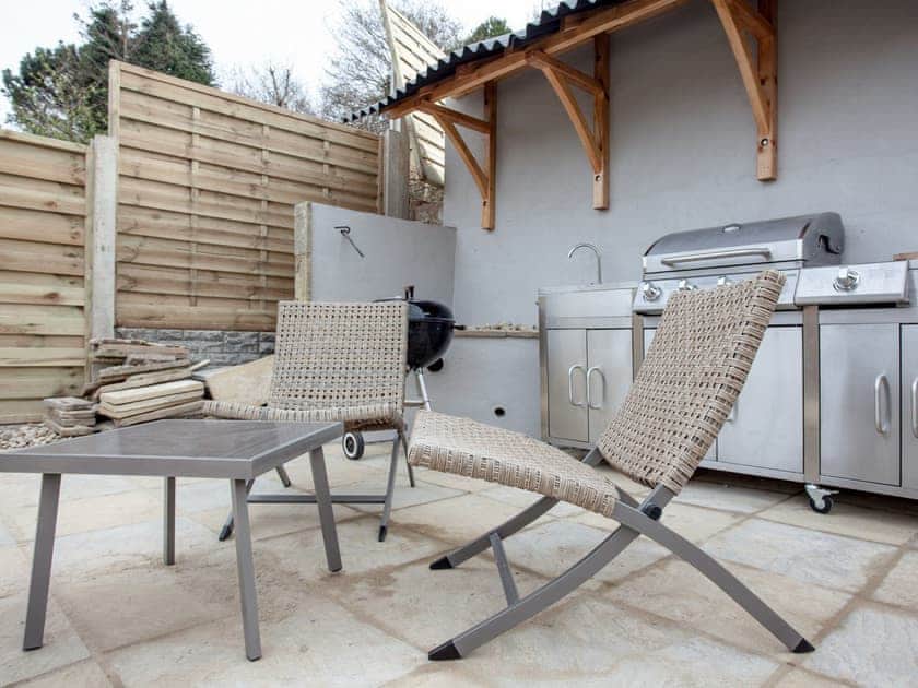Outdoor area | Teds Cottage, Victoria Road, Dartmouth