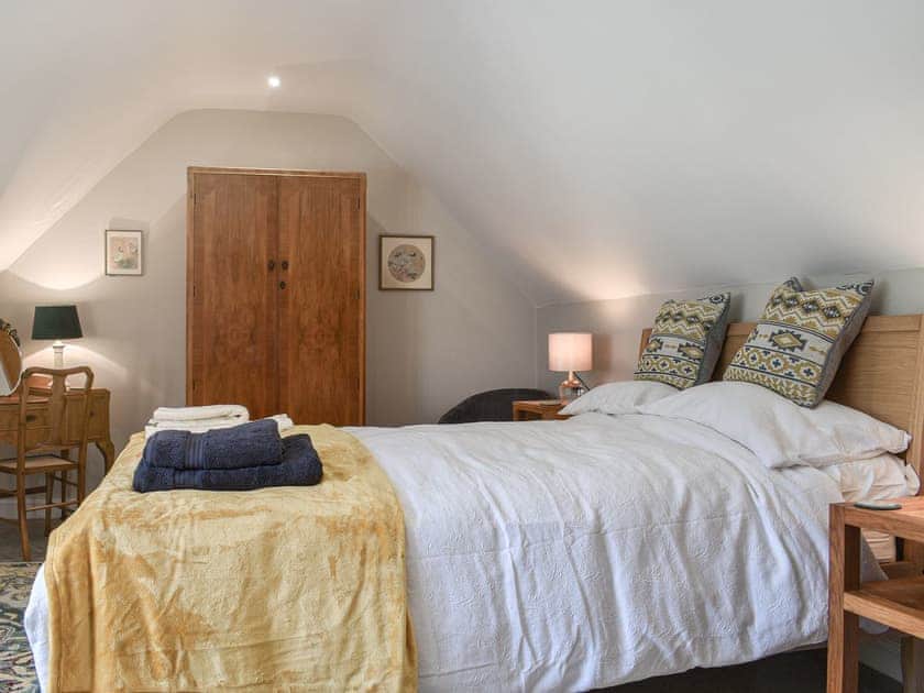 Double bedroom | Old Maltongate Farm Cottage, Thornton Le Dale