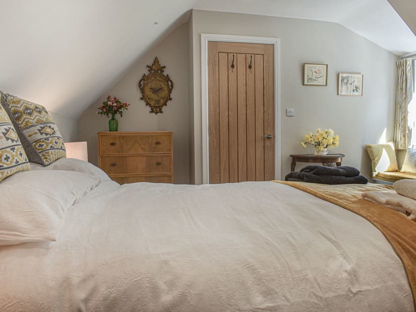 Double bedroom | Old Maltongate Farm Cottage, Thornton Le Dale