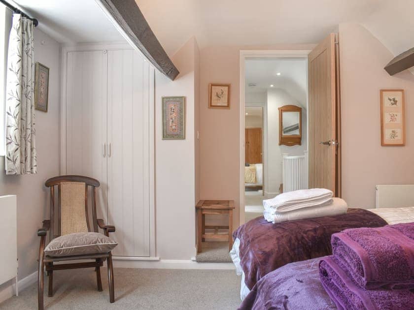 Twin bedroom | Old Maltongate Farm Cottage, Thornton Le Dale