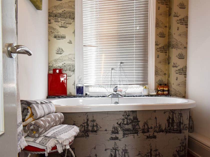Bathroom | Fronks House, Harwich