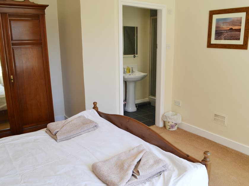 Double bedroom | Keepers Cottage, Burradon near Thropton