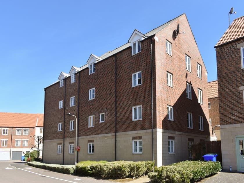 Exterior | Snugg, Whitby
