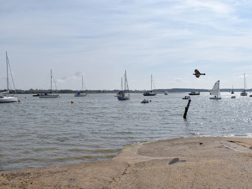 Surrounding area | Quayside Cottage - The Quay, Waldringfield