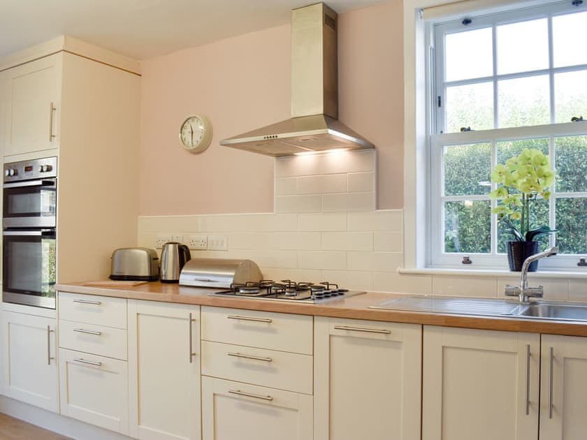 Kitchen | Oak Apple House, Keswick