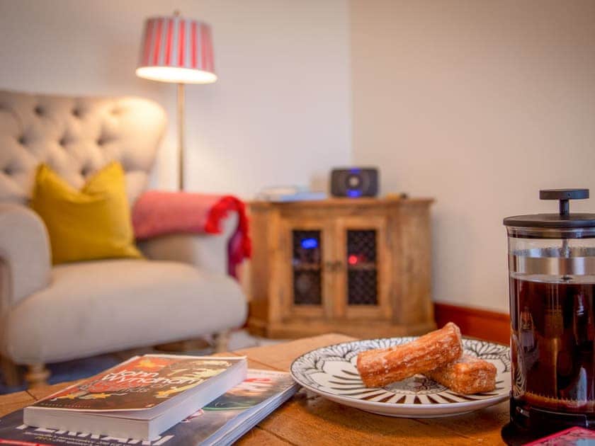 Living room | Willow Cottage - Graiglwyd Springs Holiday Cottages, Penmaenmawr, near Conwy