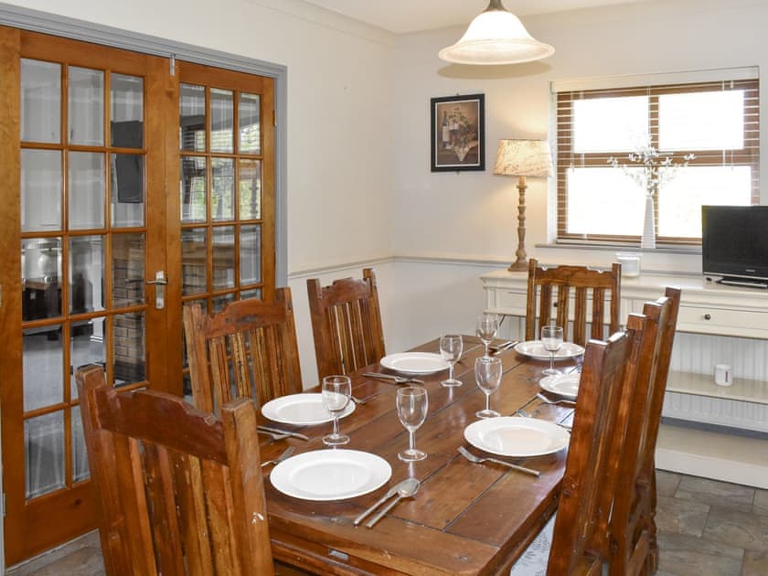 Dining Area | Ty Fynnon Cottage - Graiglwyd Springs Holiday Cottages, Penmaenmawr, near Conwy
