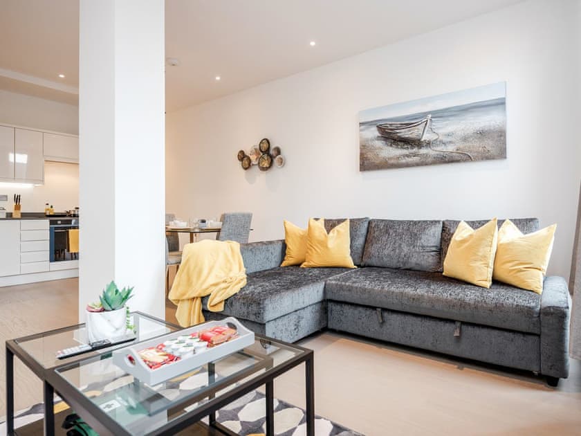 Ziggurat House Ziggurat House Ziggurat Max (ref UK33609) in St