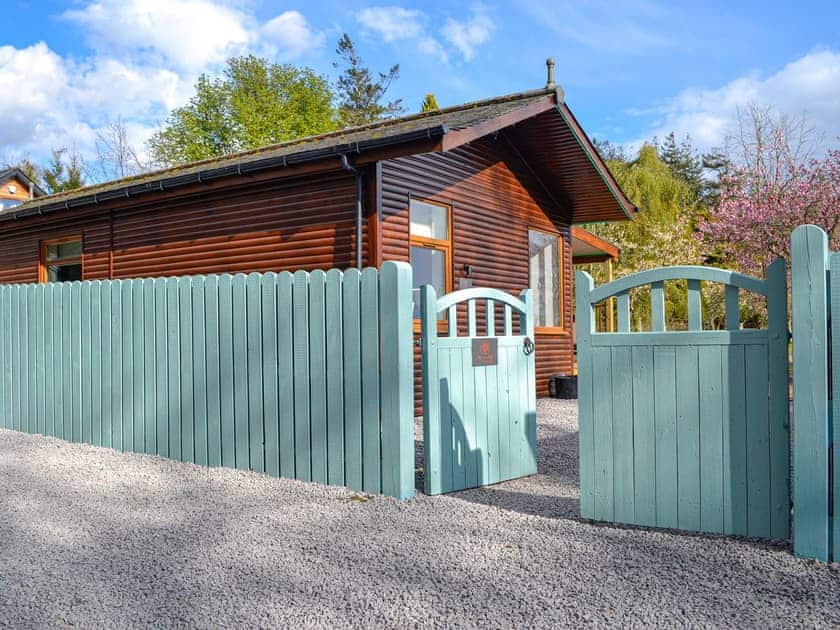 Exterior | The Tranquil Orchard – Woodpecker Lodge - The Tranquil Orchard , Brocklehirst, near Dumfries