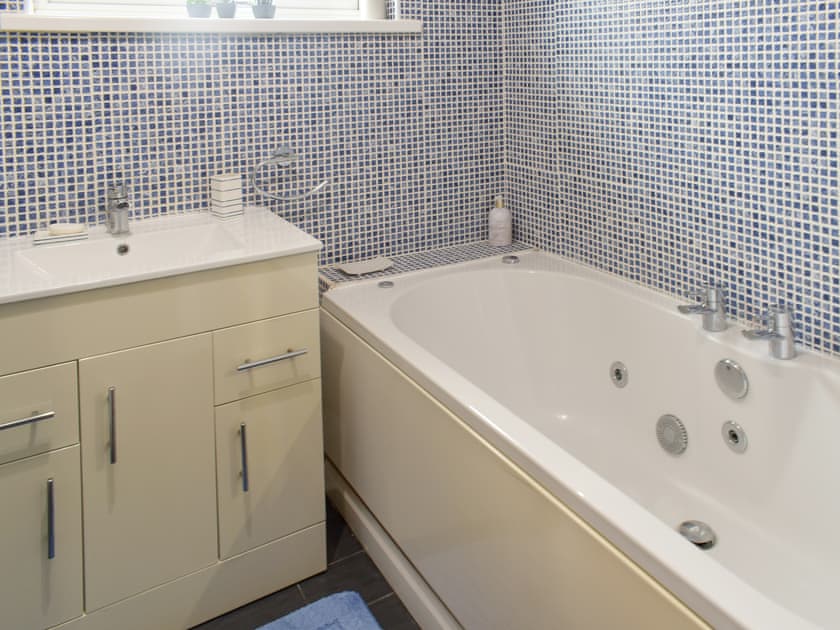 Bathroom | Haven View, Berwick upon Tweed