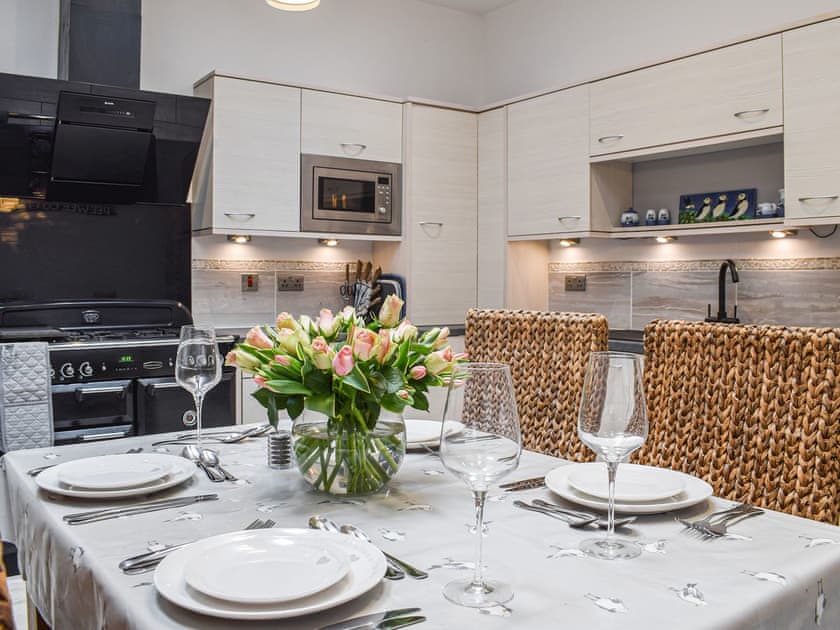 Kitchen/diner | Pee Wee Cottage, Anstruther