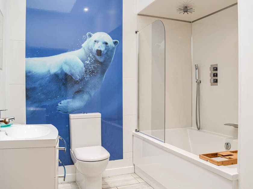 Bathroom | Pee Wee Cottage, Anstruther