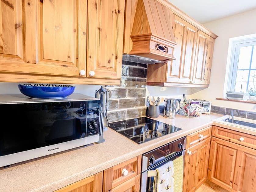 Kitchen/diner | Lilium Cottage, North Somercotes