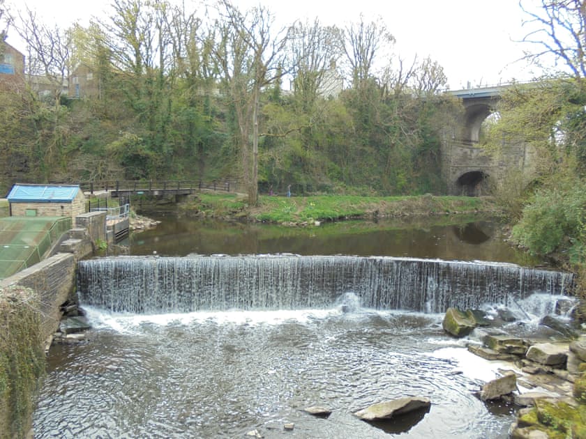 Two rivers meet Torrs Riverside Park | The White Cottage, Furness Vale, near Whaley Bridge