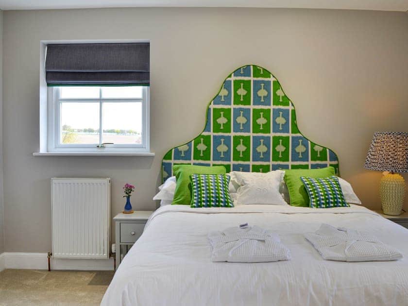 Double bedroom | Grange Loft - Grange Holidays, Dundee