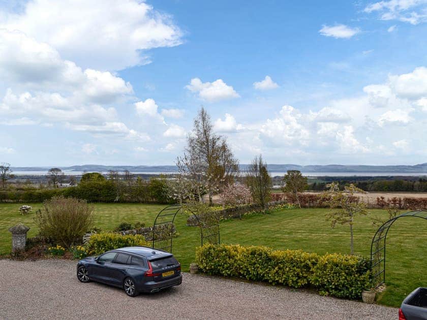 View | Grange Loft - Grange Holidays, Dundee