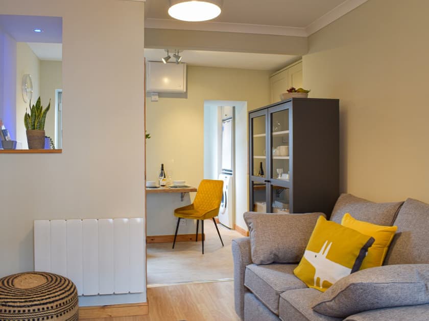 Living area | Little Inga’s Cottage, Strathmiglo