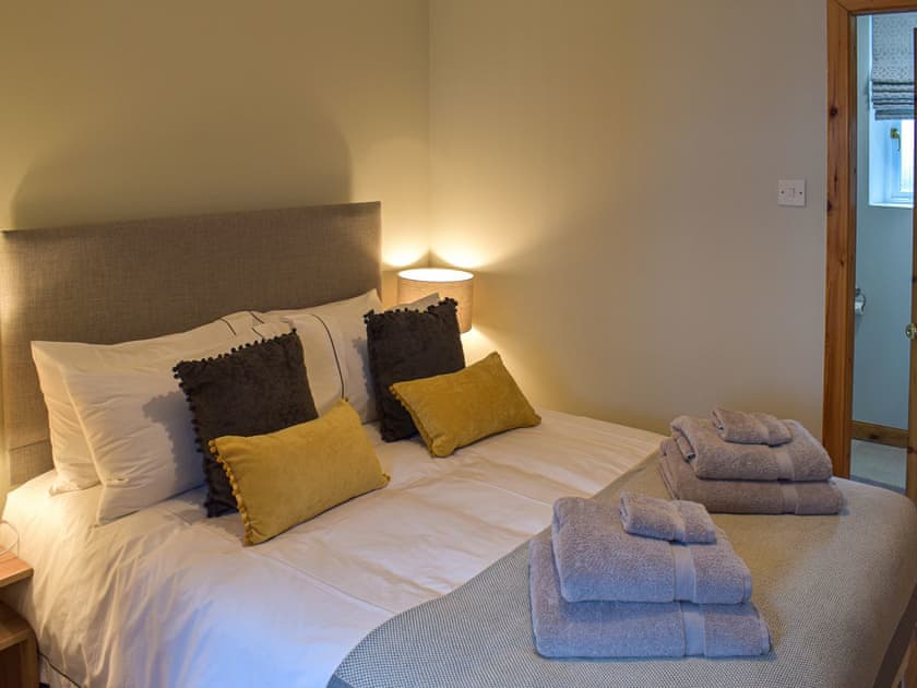 Double bedroom | Little Inga’s Cottage, Strathmiglo