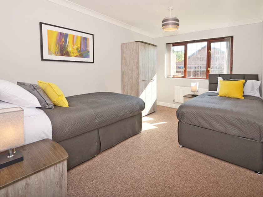 Twin bedroom | The Croft, Blythe Bridge