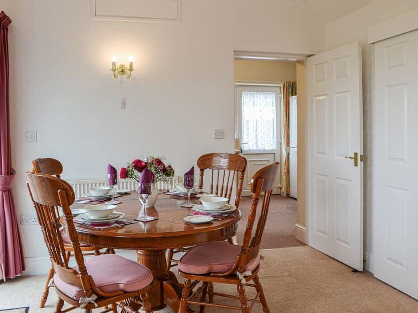 Dining Area | Hill Rise, Flamborough