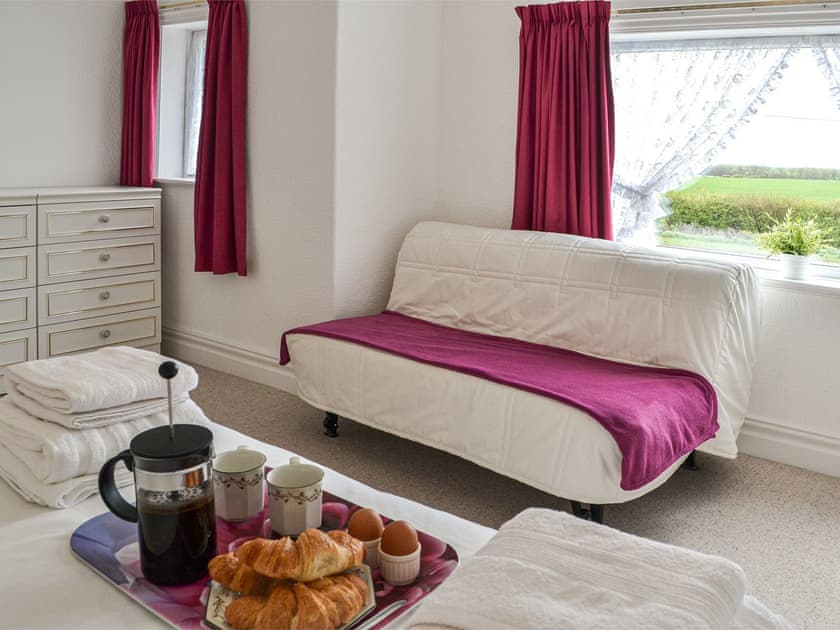 Bedroom | Hill Rise, Flamborough