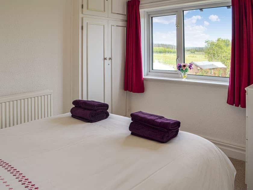 Bedroom | Hill Rise, Flamborough