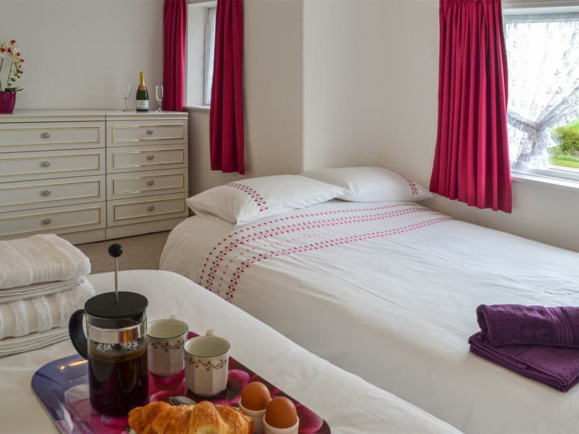 Bedroom | Hill Rise, Flamborough