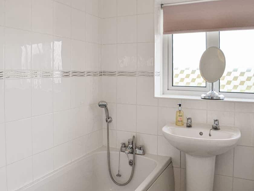 Bathroom | Hill Rise, Flamborough
