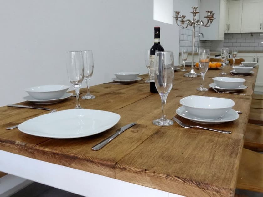 Kitchen/diner | Snowdon Retreat Villa, Llandudno
