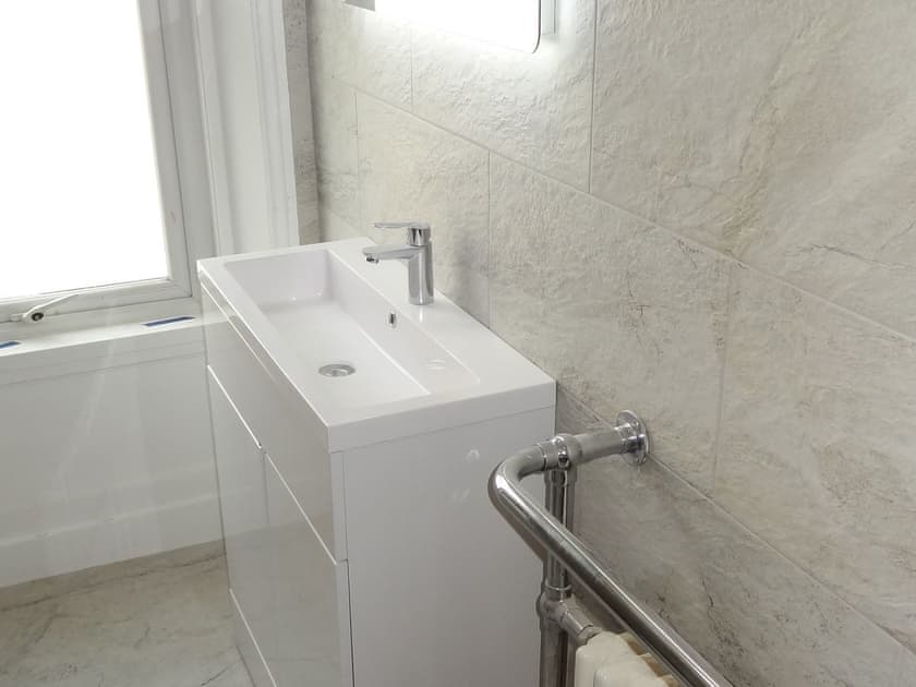 Shower room | Snowdon Retreat Villa, Llandudno