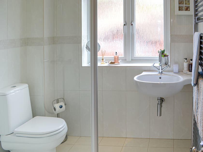 Shower room | Marina View, Newcastle upon Tyne