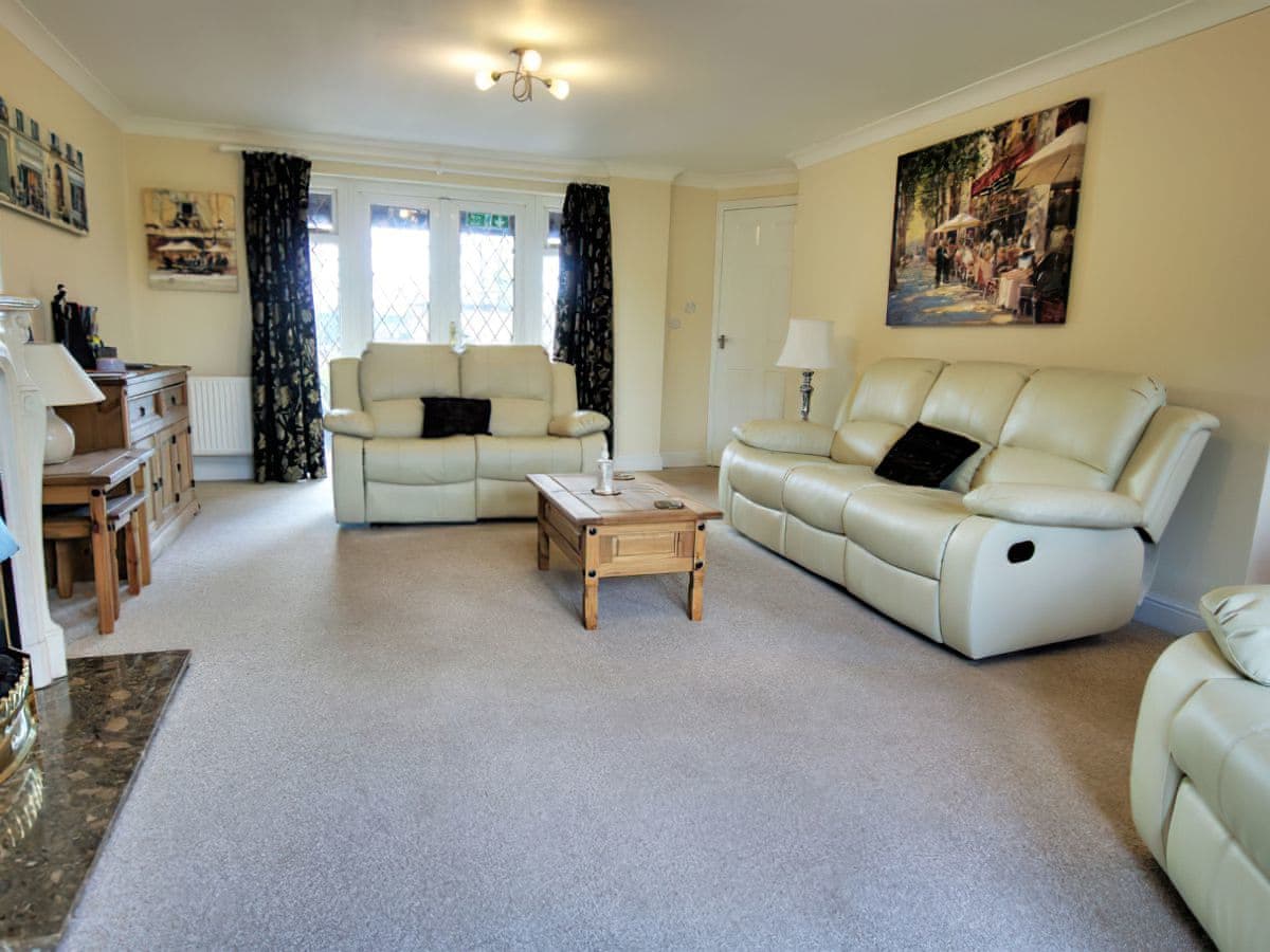 Irenic Lodges - Irenic Lodge 2 - Holiday Lodge in Southern England - Image 4