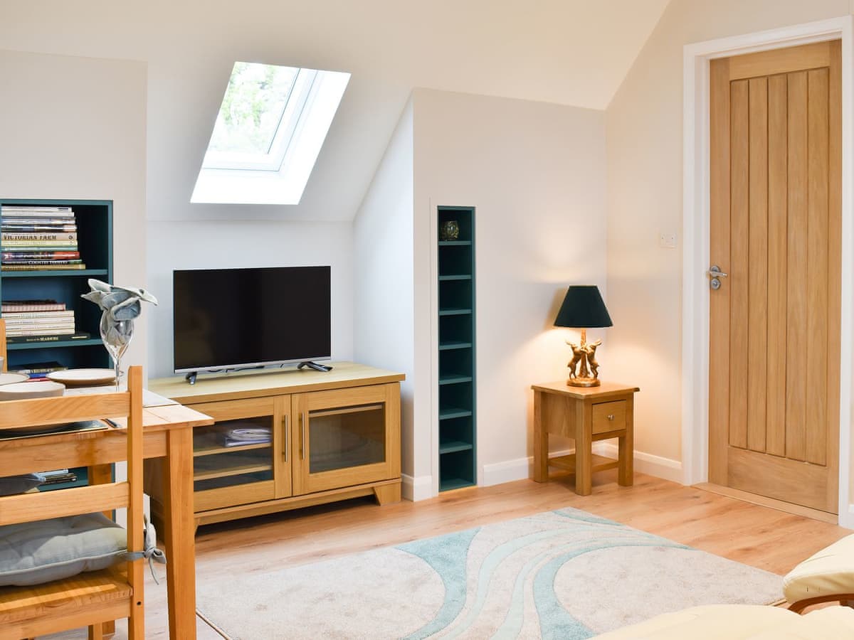 Leveret Lodge - Holiday lodge in East Anglia - Image 2