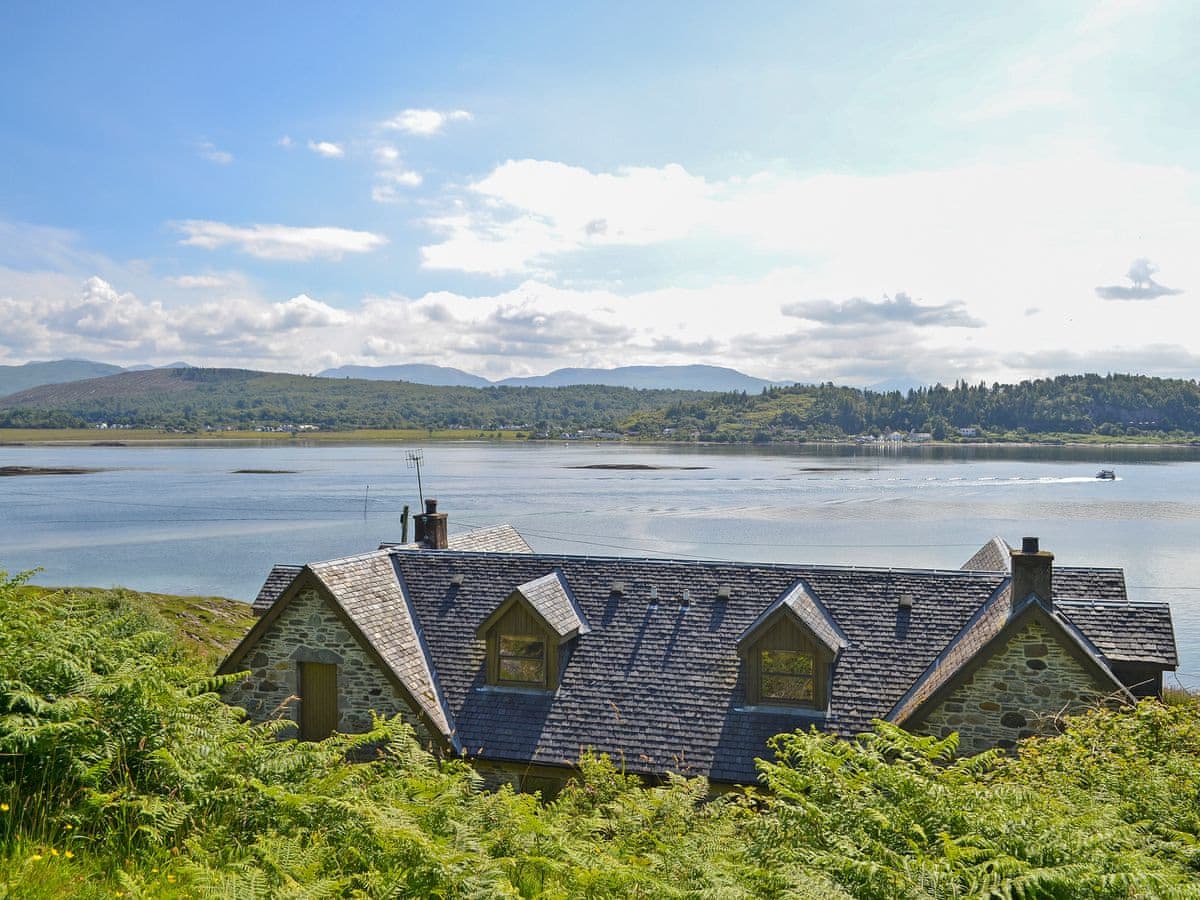 Self-catering cottages in Isle of Lismore