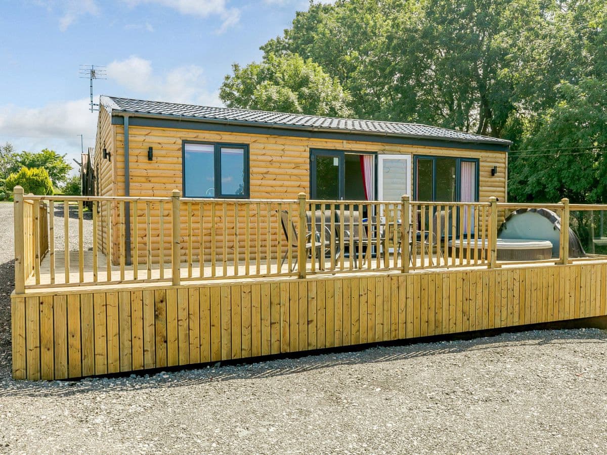 Hill Crest Lodges- Hill Crest Lodge 1 - Holiday lodge in Central England - Image 1