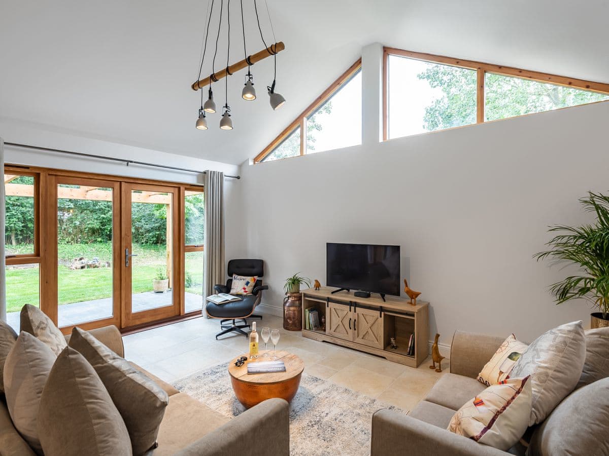 North Farm Lodge - Holiday lodge in East Anglia - Image 3