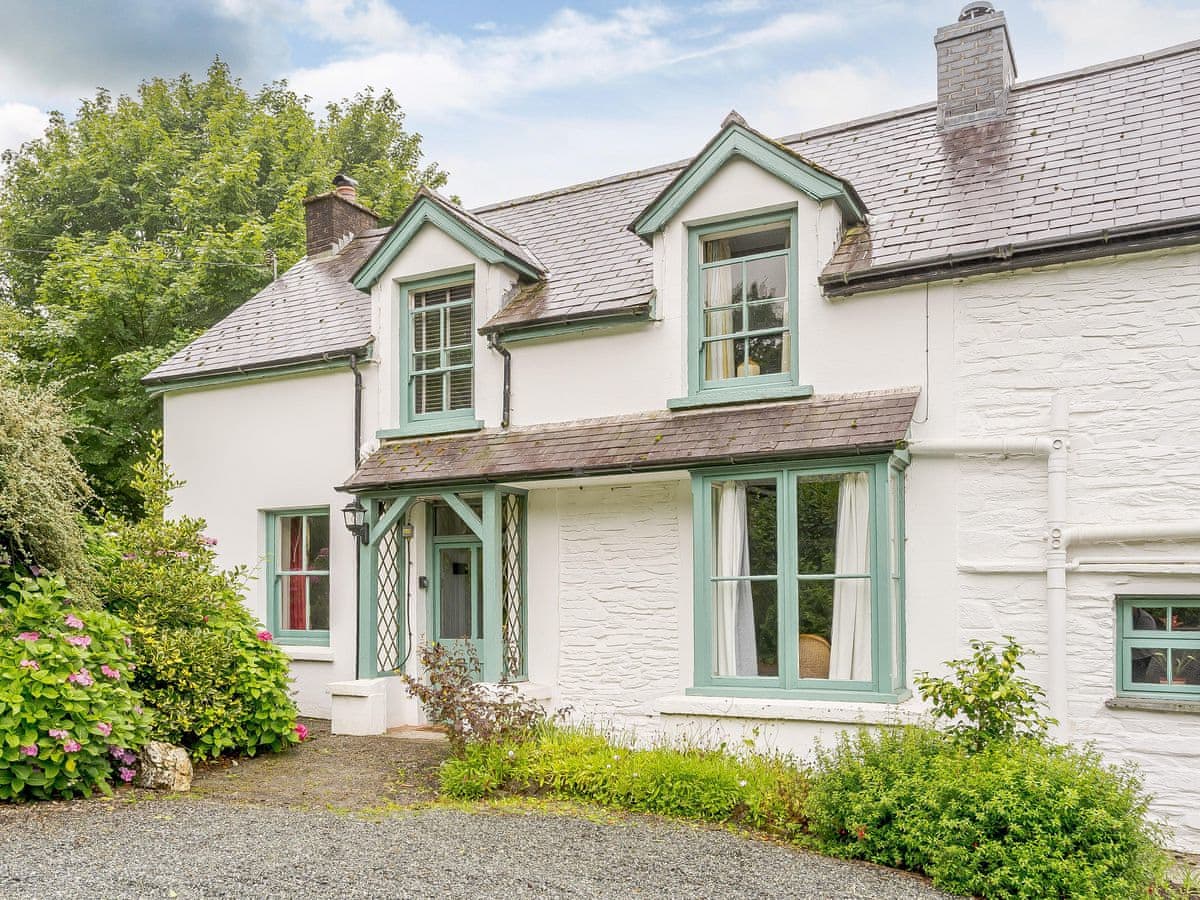 Jasmine Cottage — photo from cottages.com