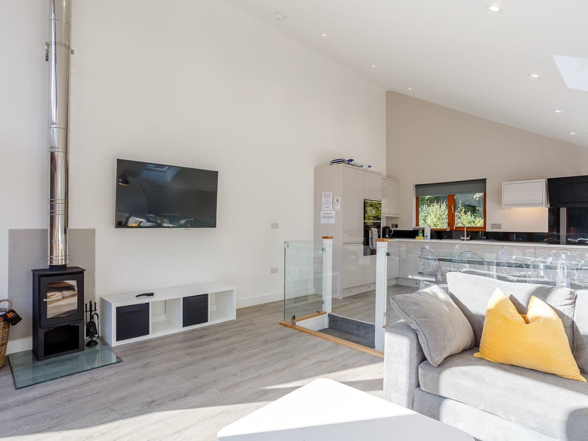 Ashgrove Country Park - Waterside Lodge Three - Holiday lodge in Yorkshire - Image 3