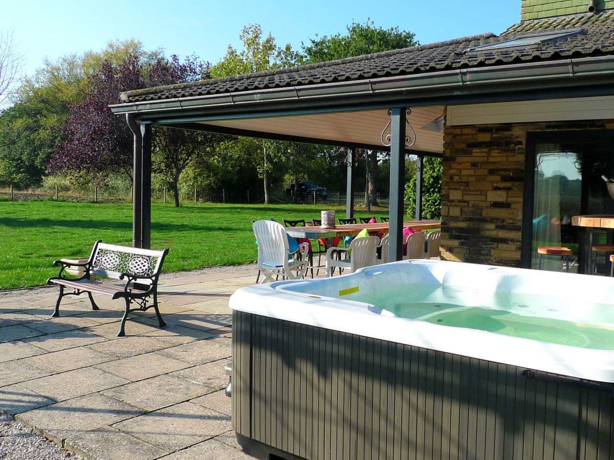 Woodland Lodge - Holiday lodge in Yorkshire - Image 2