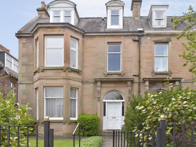 Stylish In Newington Ref Uk33945 In Edinburgh Edinburgh And The Lothians Cottages Com