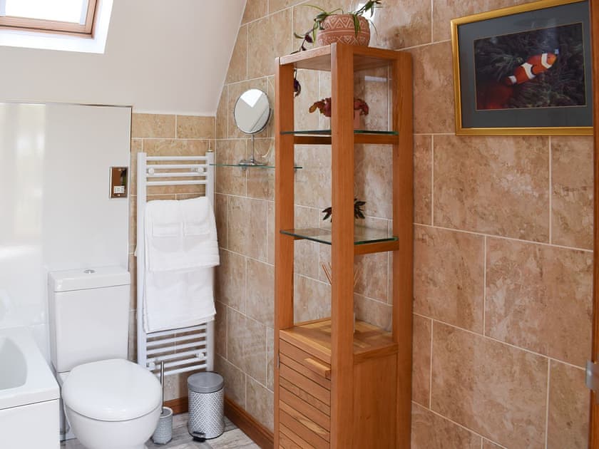 Bathroom | Mill Pond View, Ceres, near Cupar
