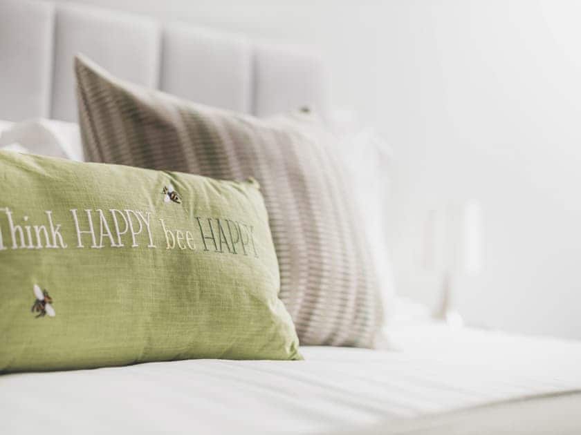 Kingsize bedroom | Ocean-Walk, Perranporth