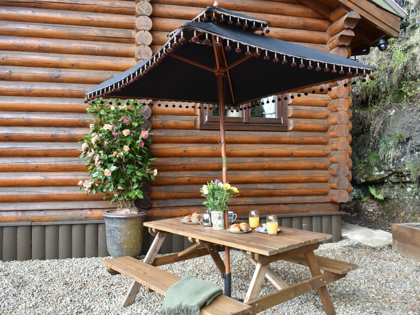 Sitting-out-area | Howburn Log Cabin, Melkridge