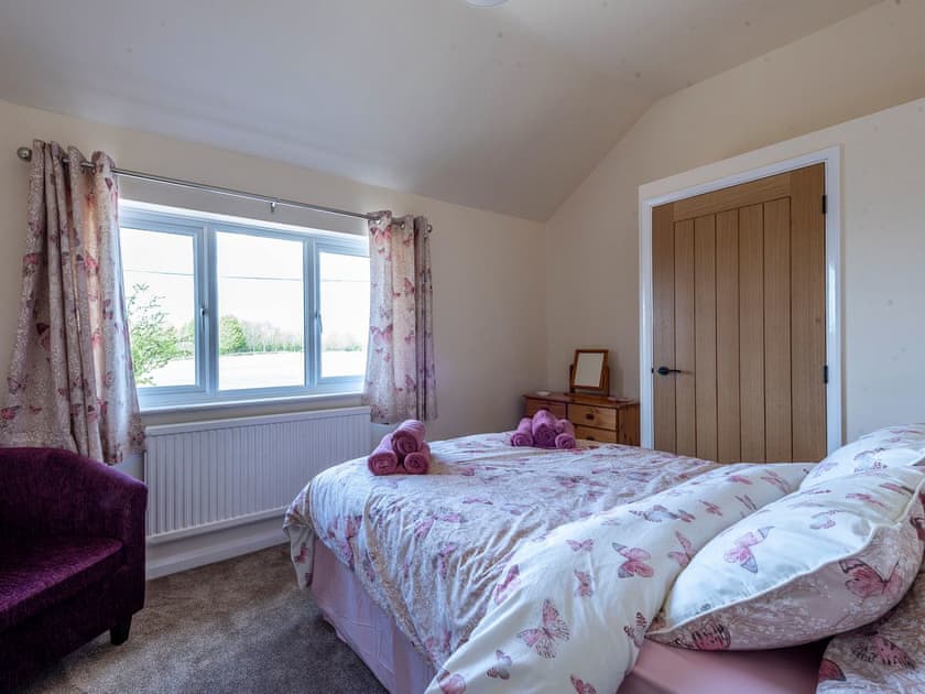 Double bedroom | Old Alton Hall Farmhouse, Holbrook, near Ipswich