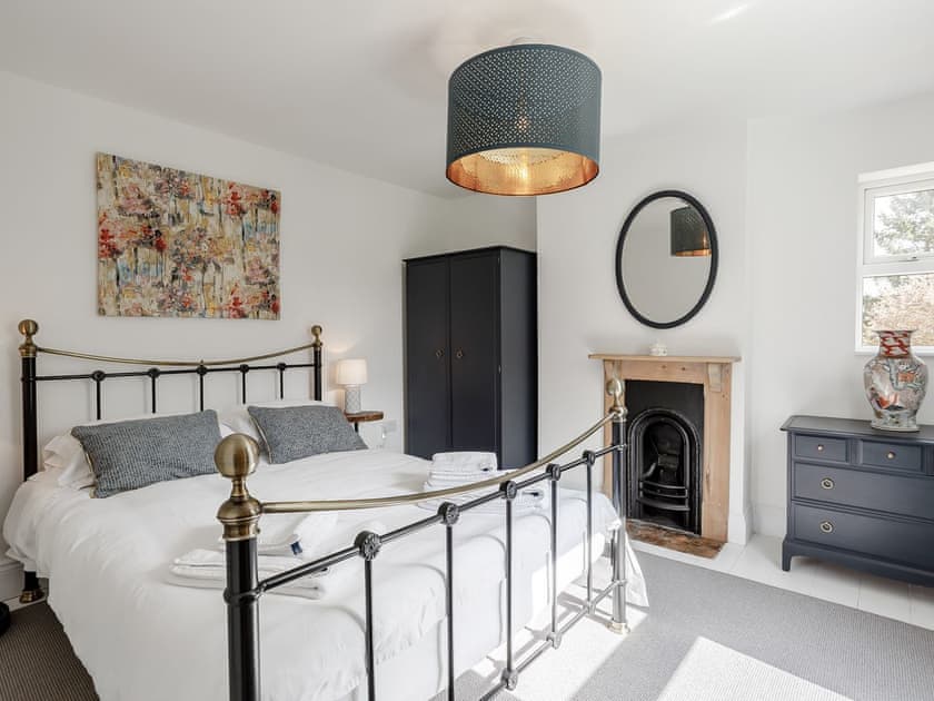 Double bedroom | Spinney Cottage, Great Addington