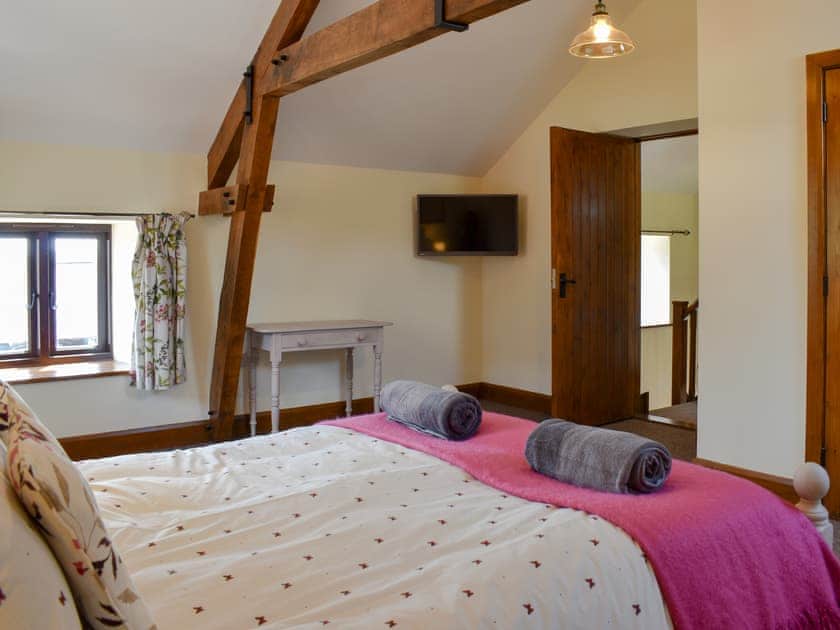 Double bedroom | Bucknole FarmThe Old Shippon, Northleigh, near Honiton