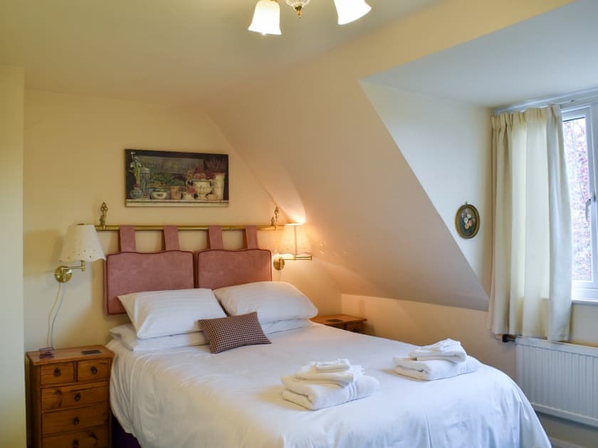 Double bedroom | Alderley House, Bourton-on-the-Water