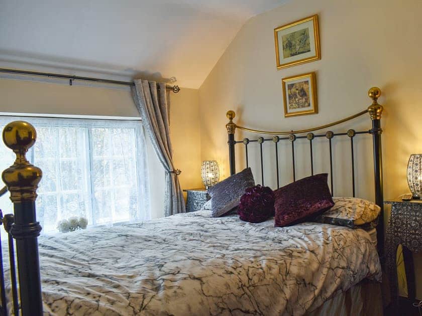 Double bedroom | Borough Beck Cottage, Helmsley